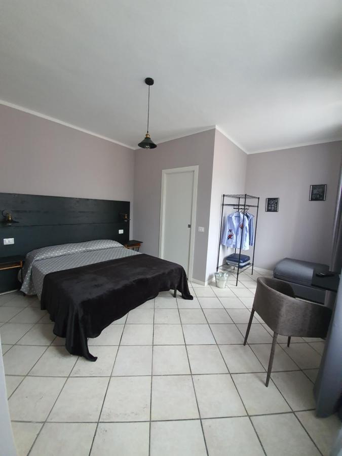1928 Guest House Pogno ภายนอก รูปภาพ